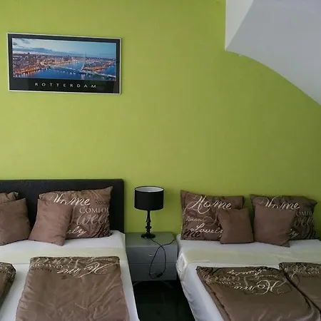 Sewdien’s Maashaven Appartement Rotterdam