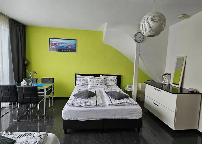 Apartment Sewdien's Maashaven *