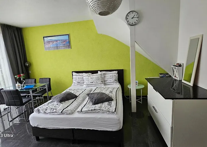 Apartamento Sewdien's Maashaven Roterdão